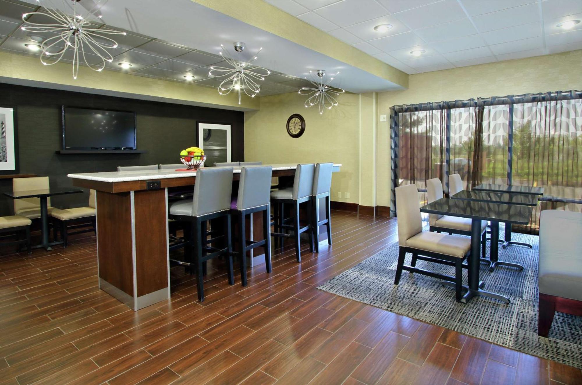 Austinburg Hampton Inn Ashtabula מראה חיצוני תמונה